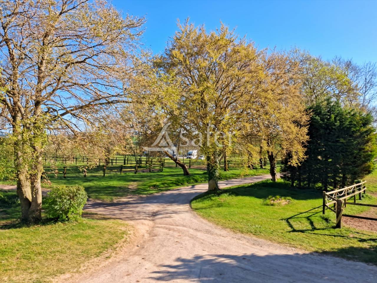 Equestrian property  Calvados