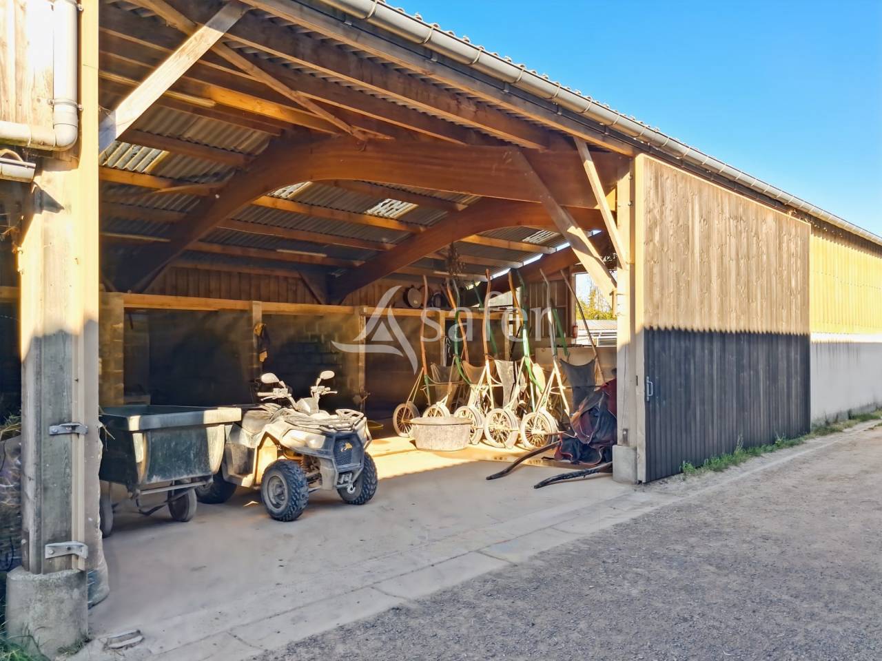 Equestrian property  Calvados