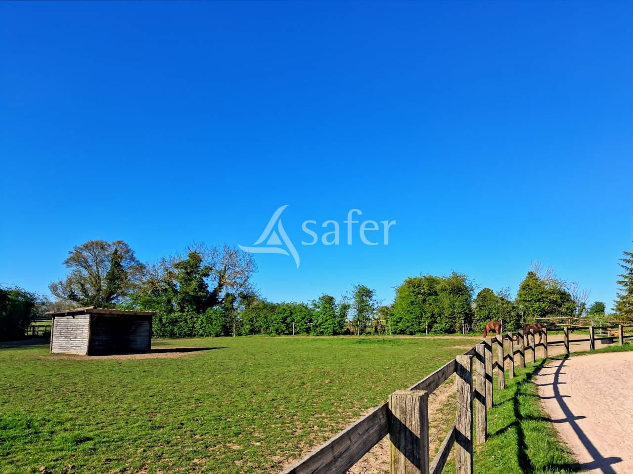 Equestrian property  Calvados