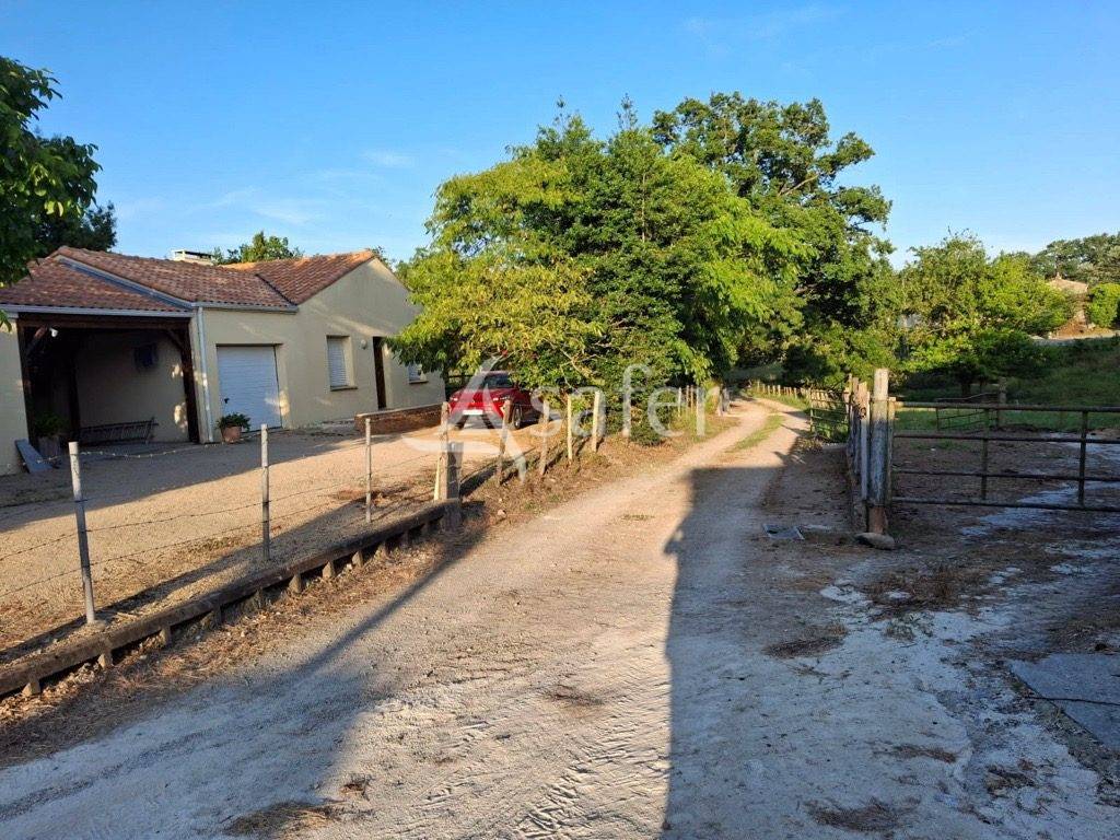 Other country property  Loire-Atlantique