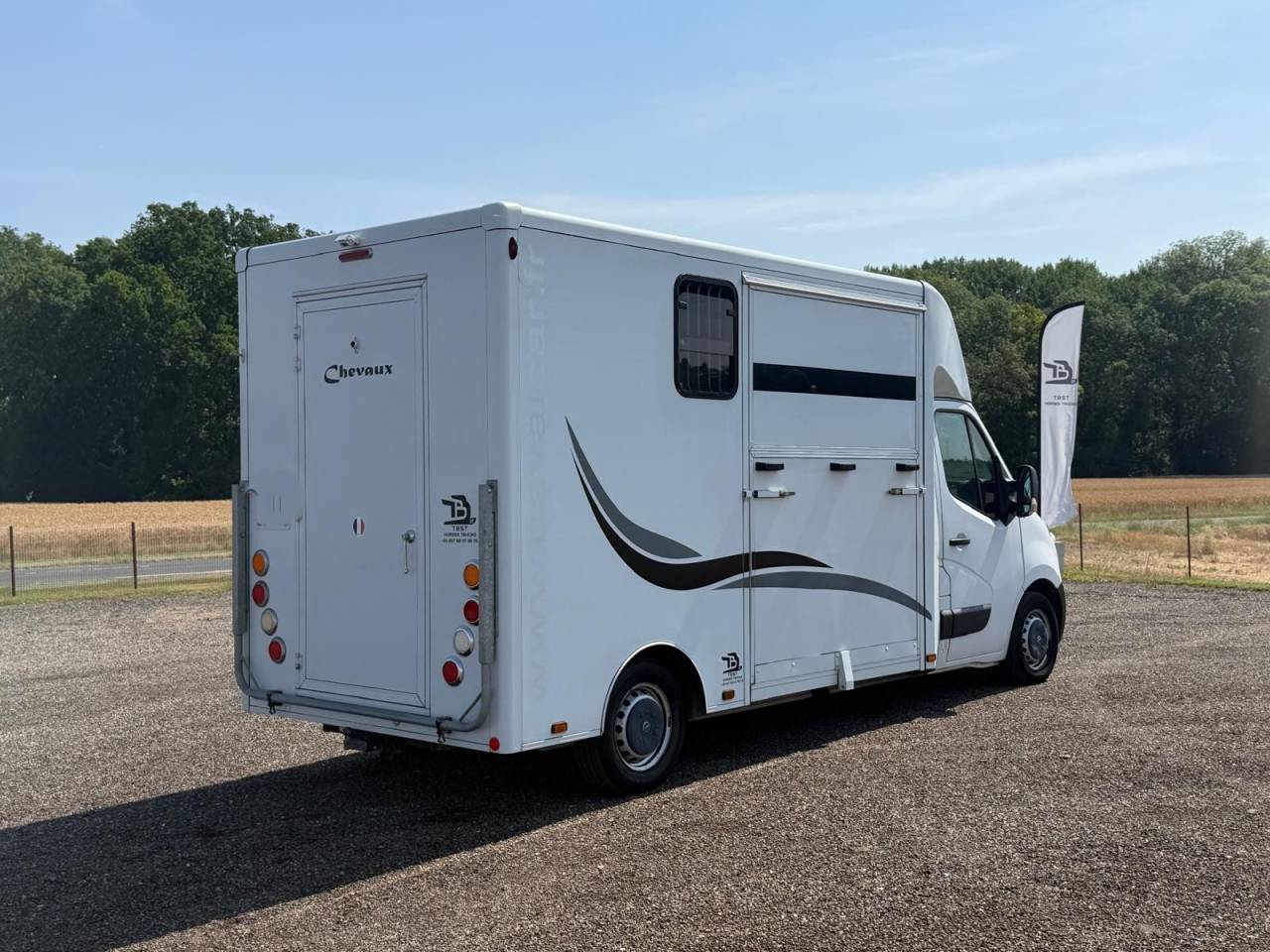 Horsebox HGV Opel CAVALCAR 2018 Used