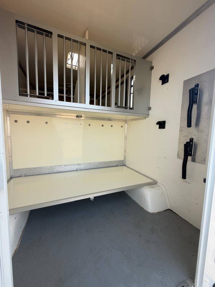 Horsebox HGV Opel CAVALCAR 2018 Used