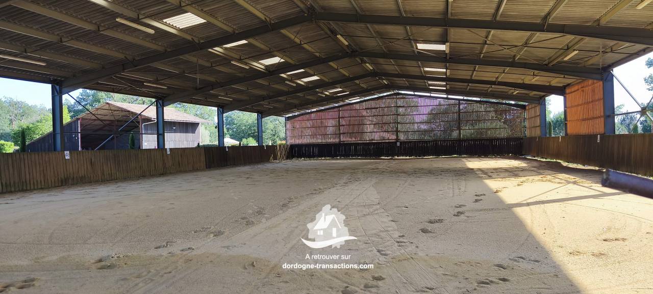 Equestrian property  Dordogne