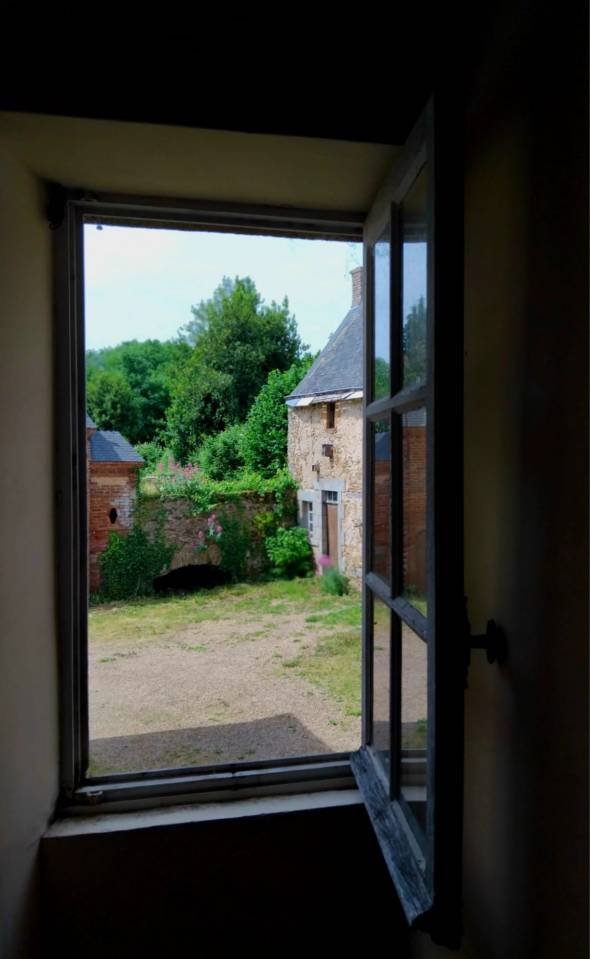 Livery yard  Mayenne