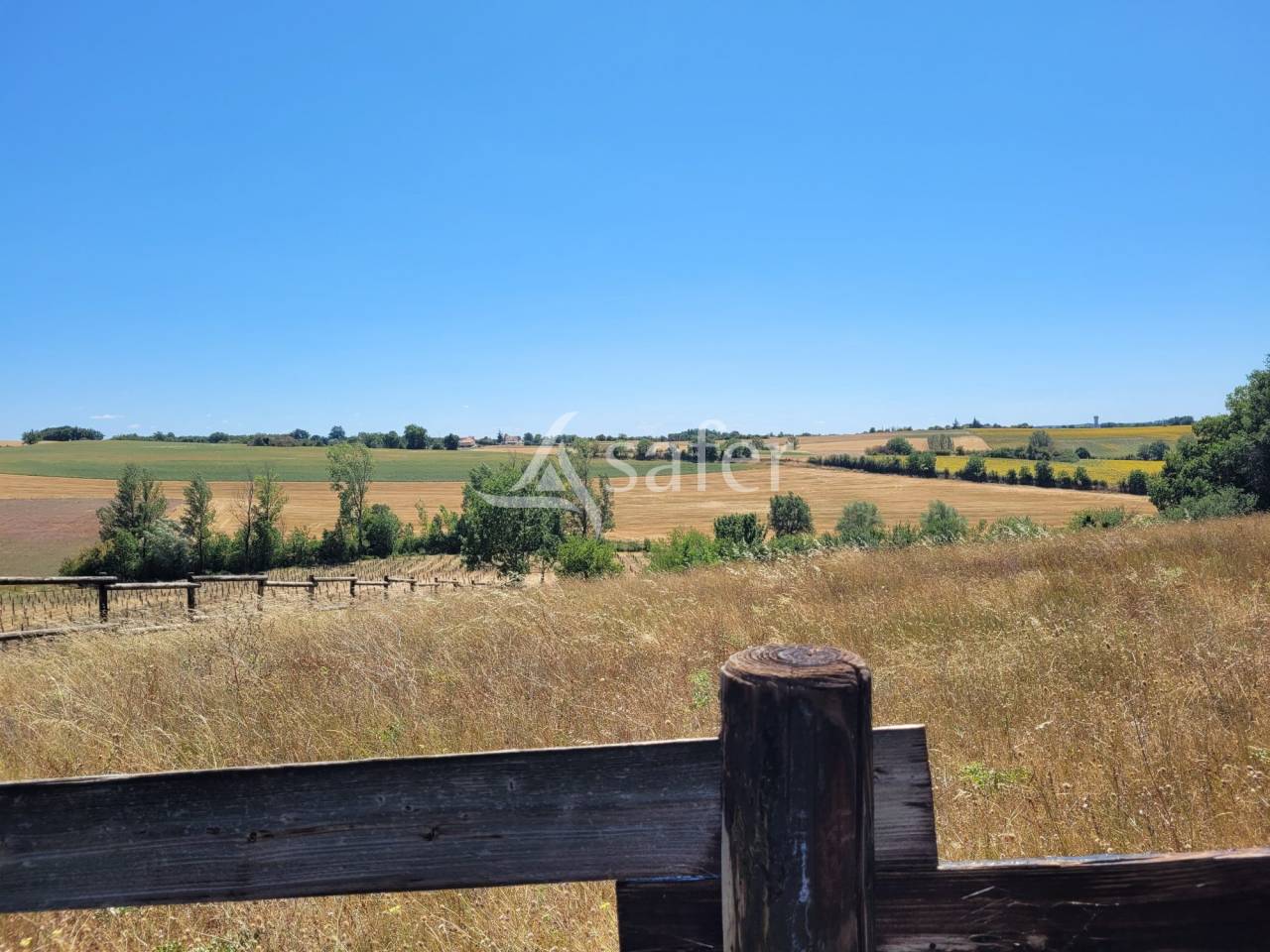 Equestrian property  tarn