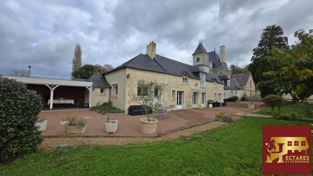 Equestrian property  Maine-et-Loire