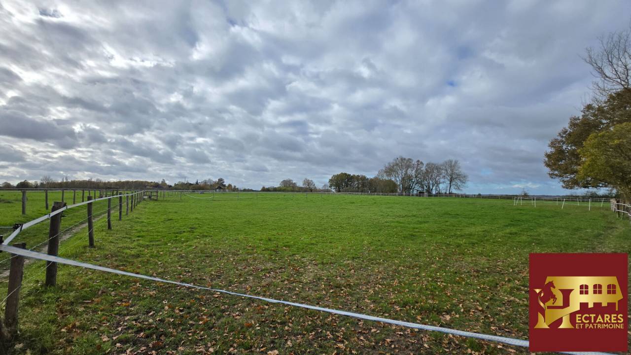 Equestrian property  Maine-et-Loire