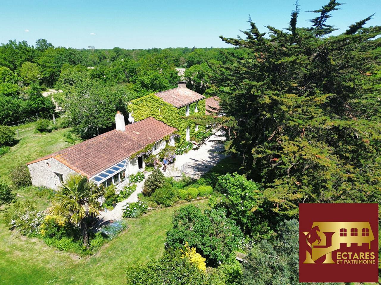 Equestrian property  Loire-Atlantique