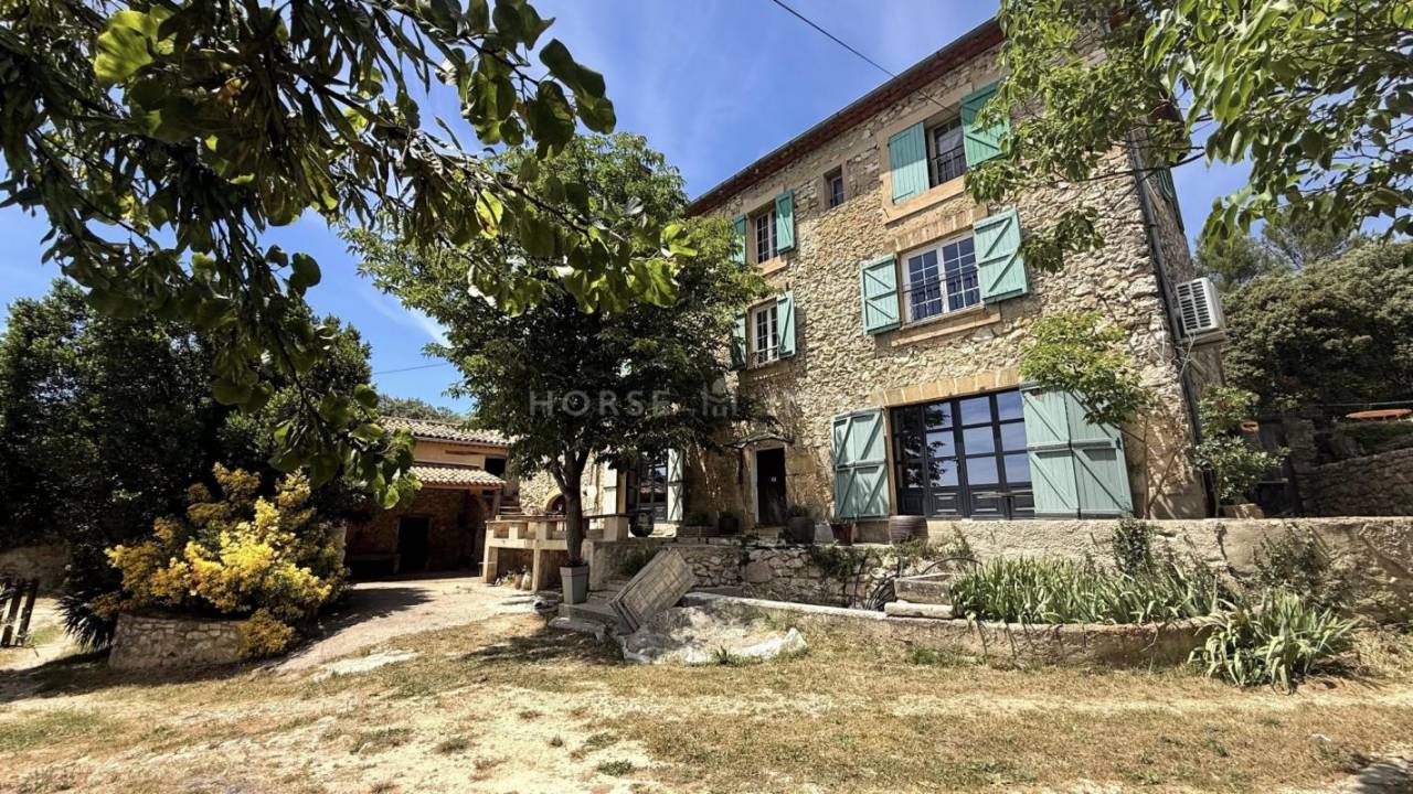 Equestrian property  Vaucluse