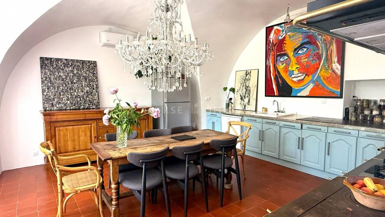 Equestrian property  Vaucluse
