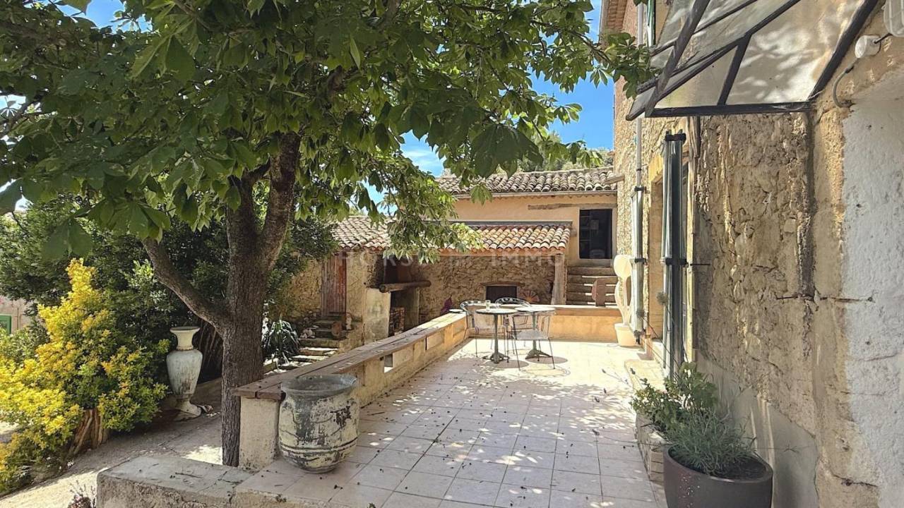 Equestrian property  Vaucluse