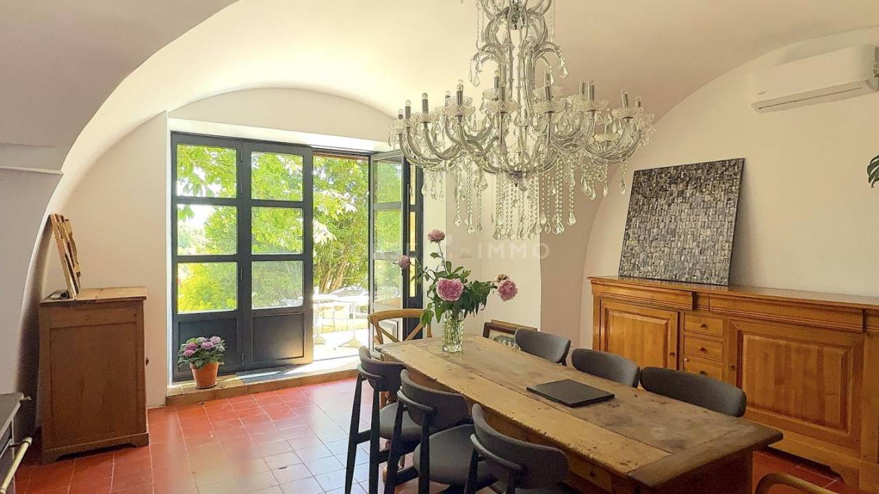 Equestrian property  Vaucluse