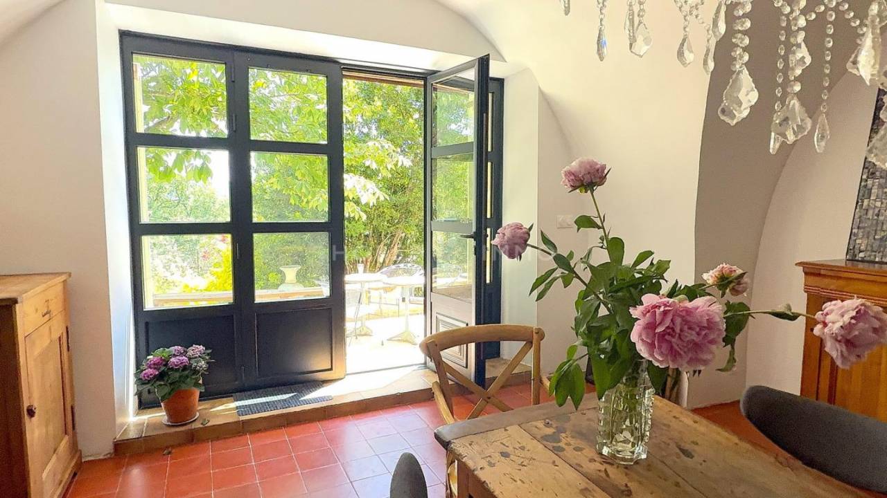 Equestrian property  Vaucluse