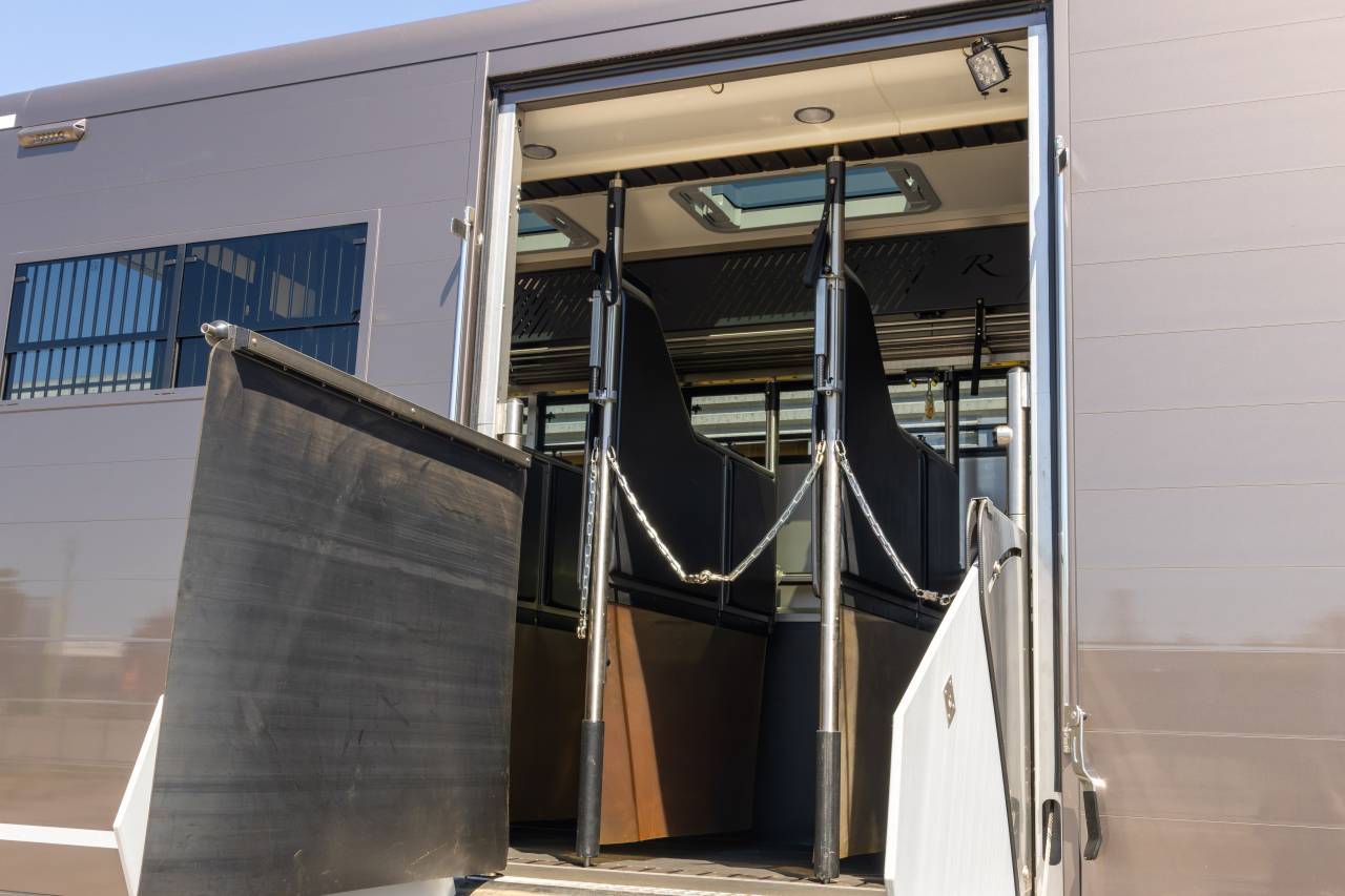 Horsebox NON-HGV Roelofsen  2023 Used