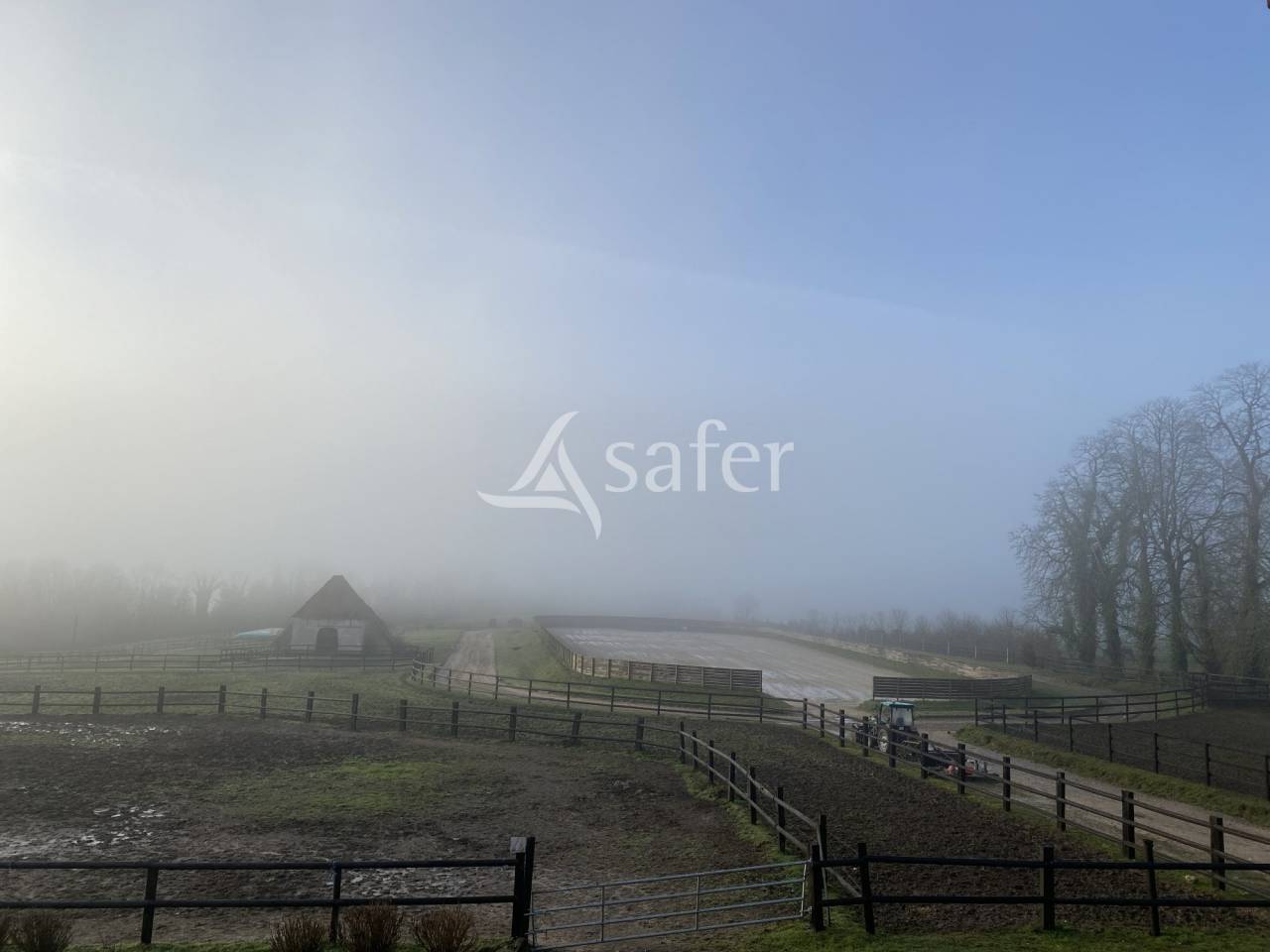 Equestrian property  Calvados