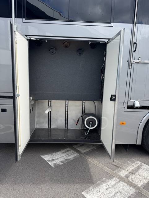 Horsebox NON-HGV Volvo VOLVO FM12 360ch 2023 New