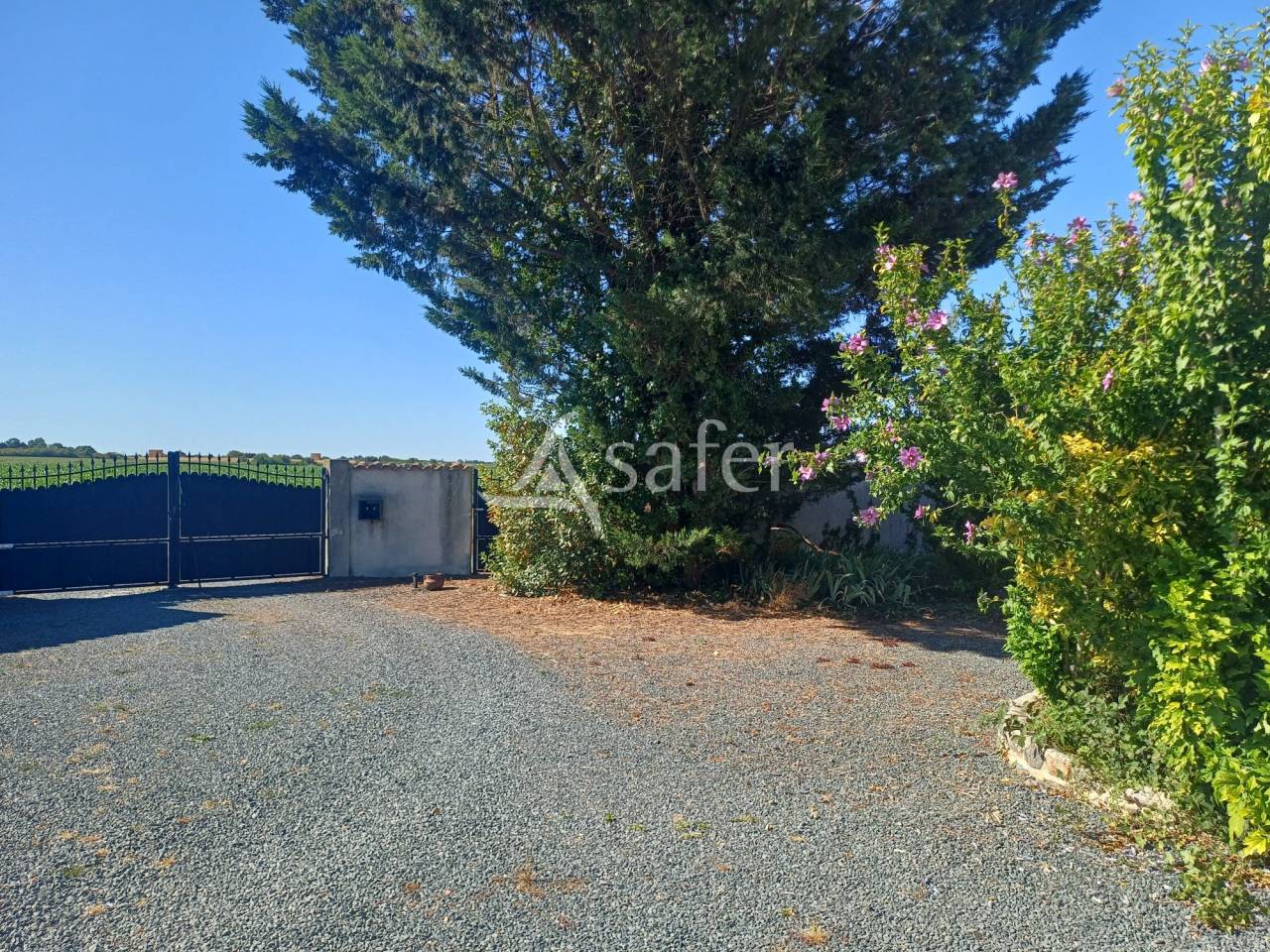 Other agricultural property  Charente-Maritime