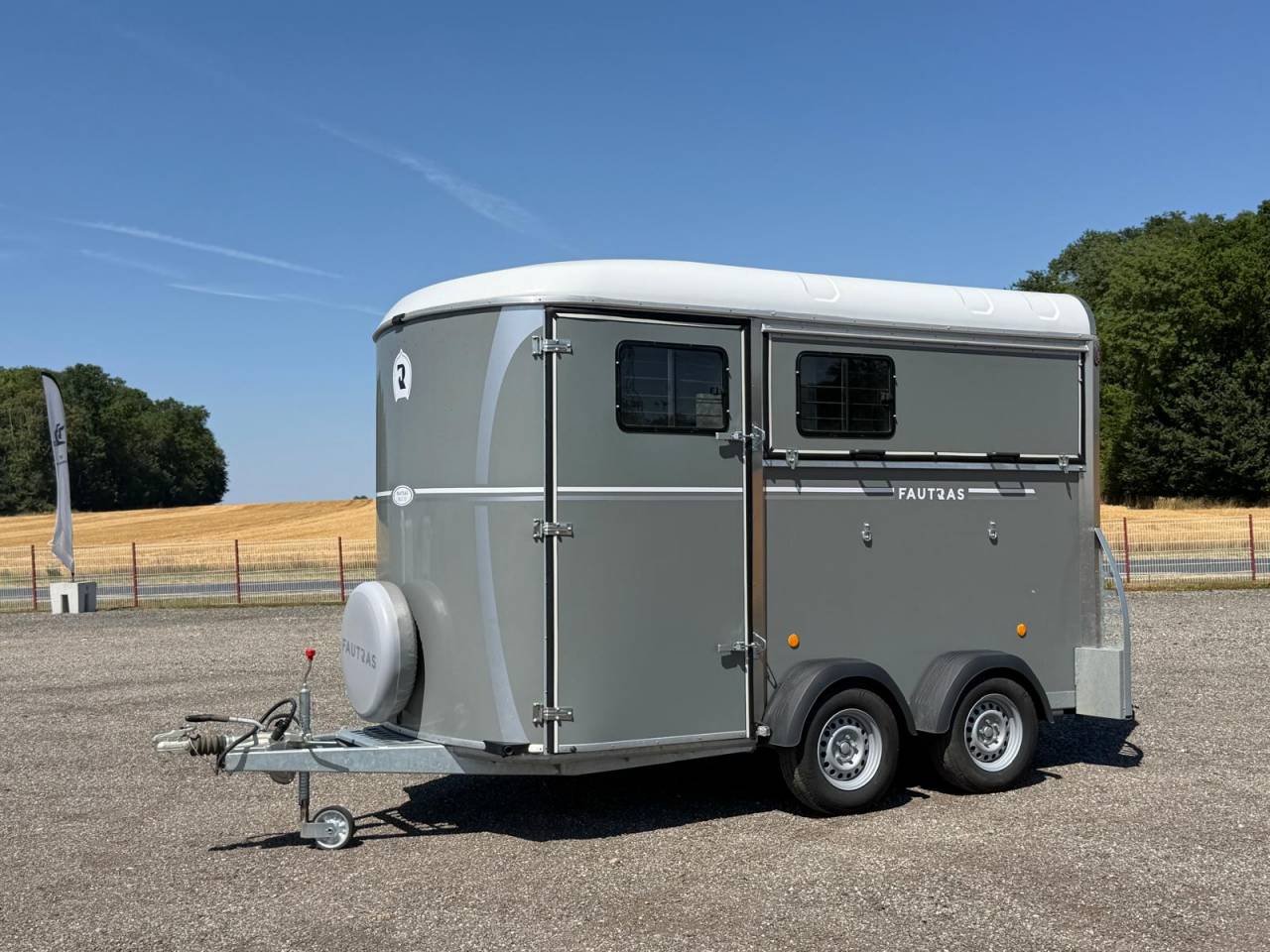 Horse trailer Fautras OBLIC X2 2 Stalls 2025 Used