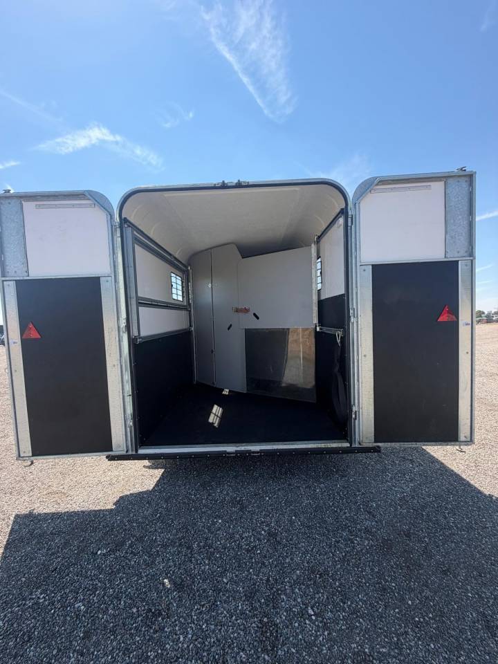 Horse trailer Fautras OBLIC X2 2 Stalls 2025 Used