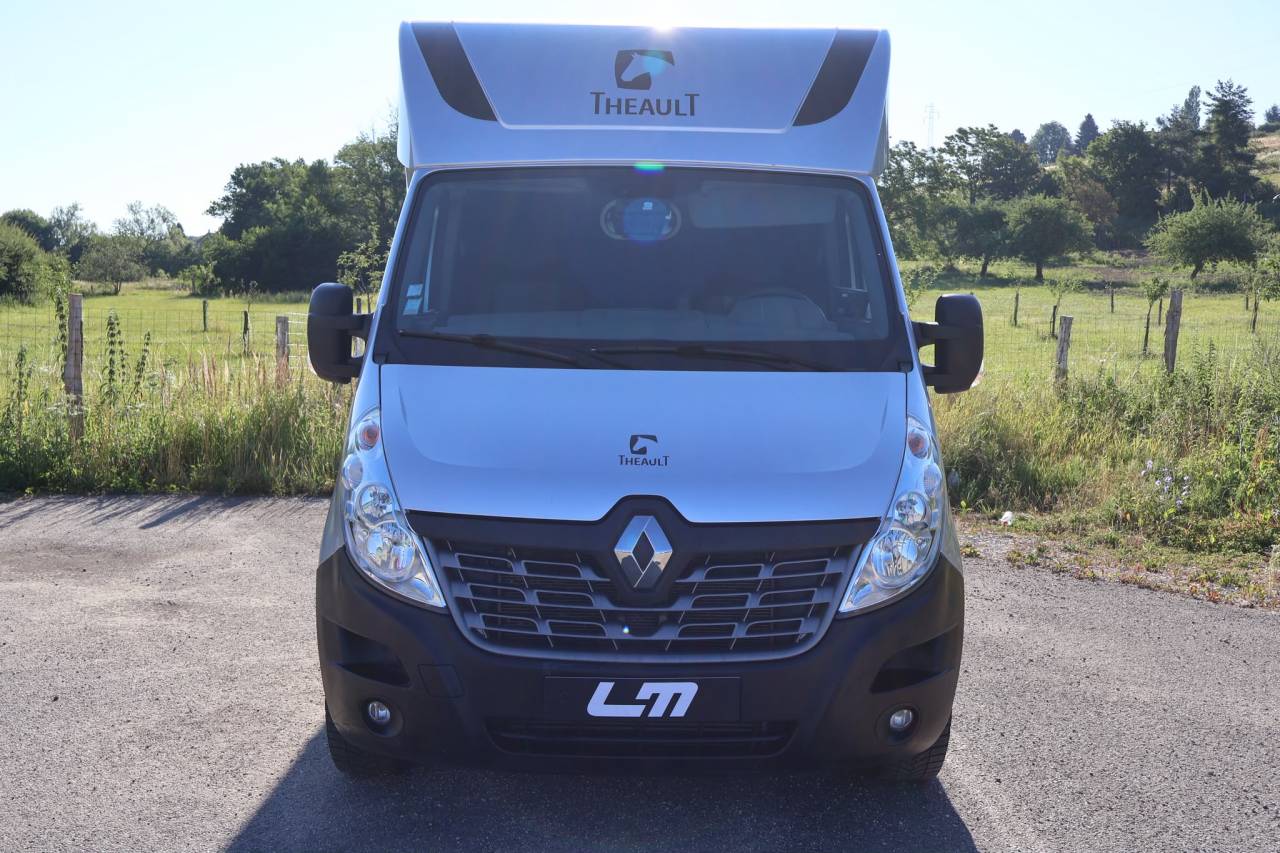 Horsebox HGV Theault THEAULT MASTER 2017 Used