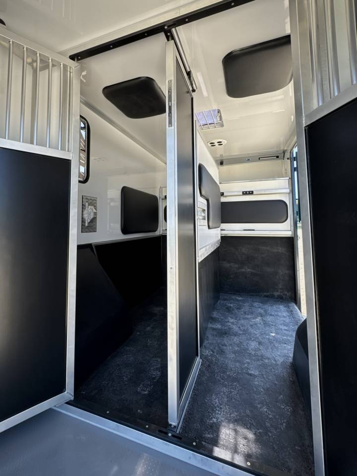 Horsebox HGV Cavalcar Stallium 5 2025 New