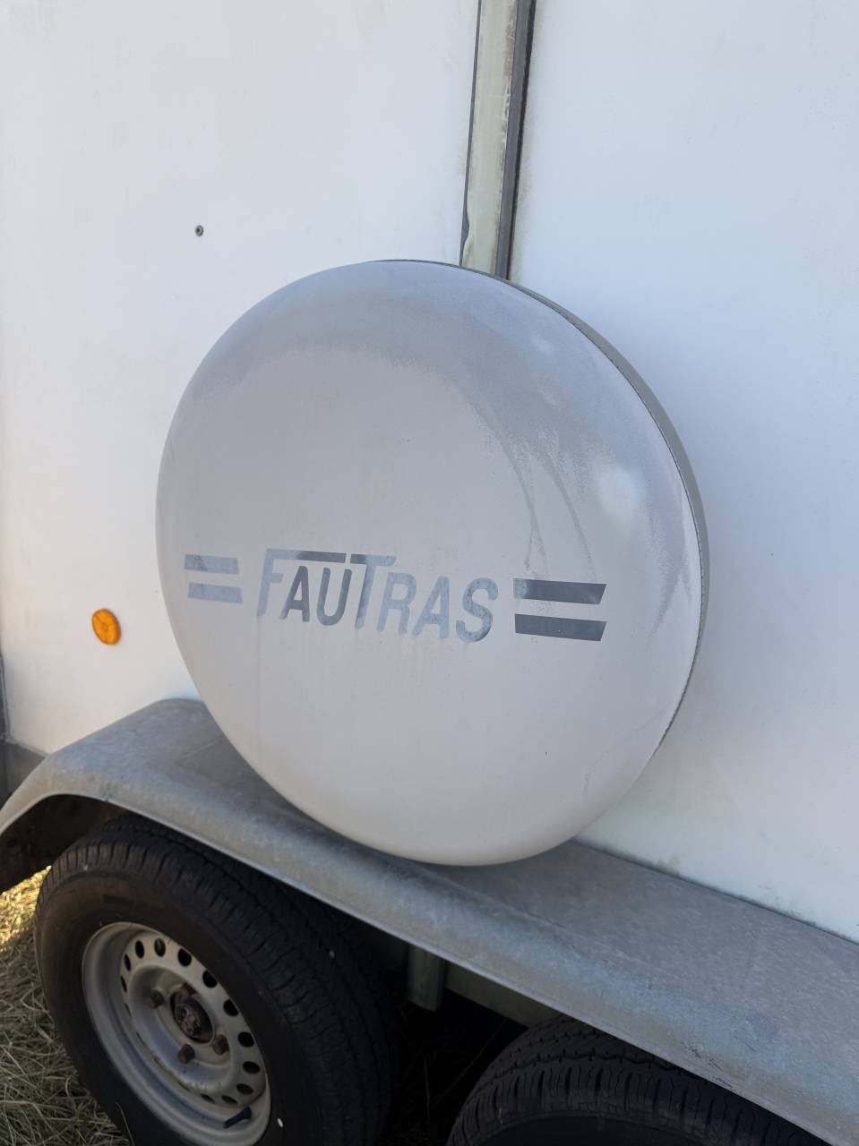 Horse trailer Fautras Provan 2 Stalls 2007 Used
