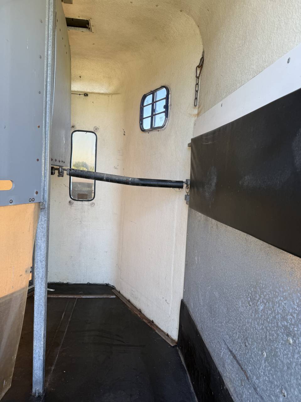 Horse trailer Fautras Provan 2 Stalls 2007 Used