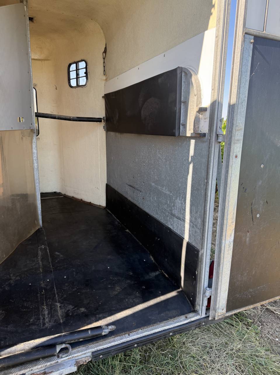 Horse trailer Fautras Provan 2 Stalls 2007 Used