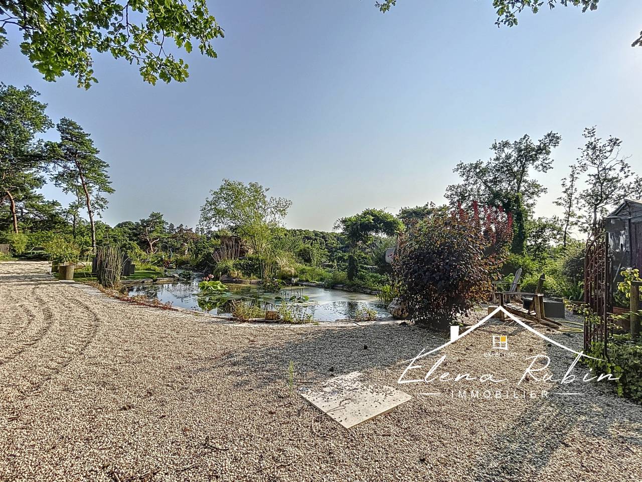 Luxurious equestrian property  Essonne