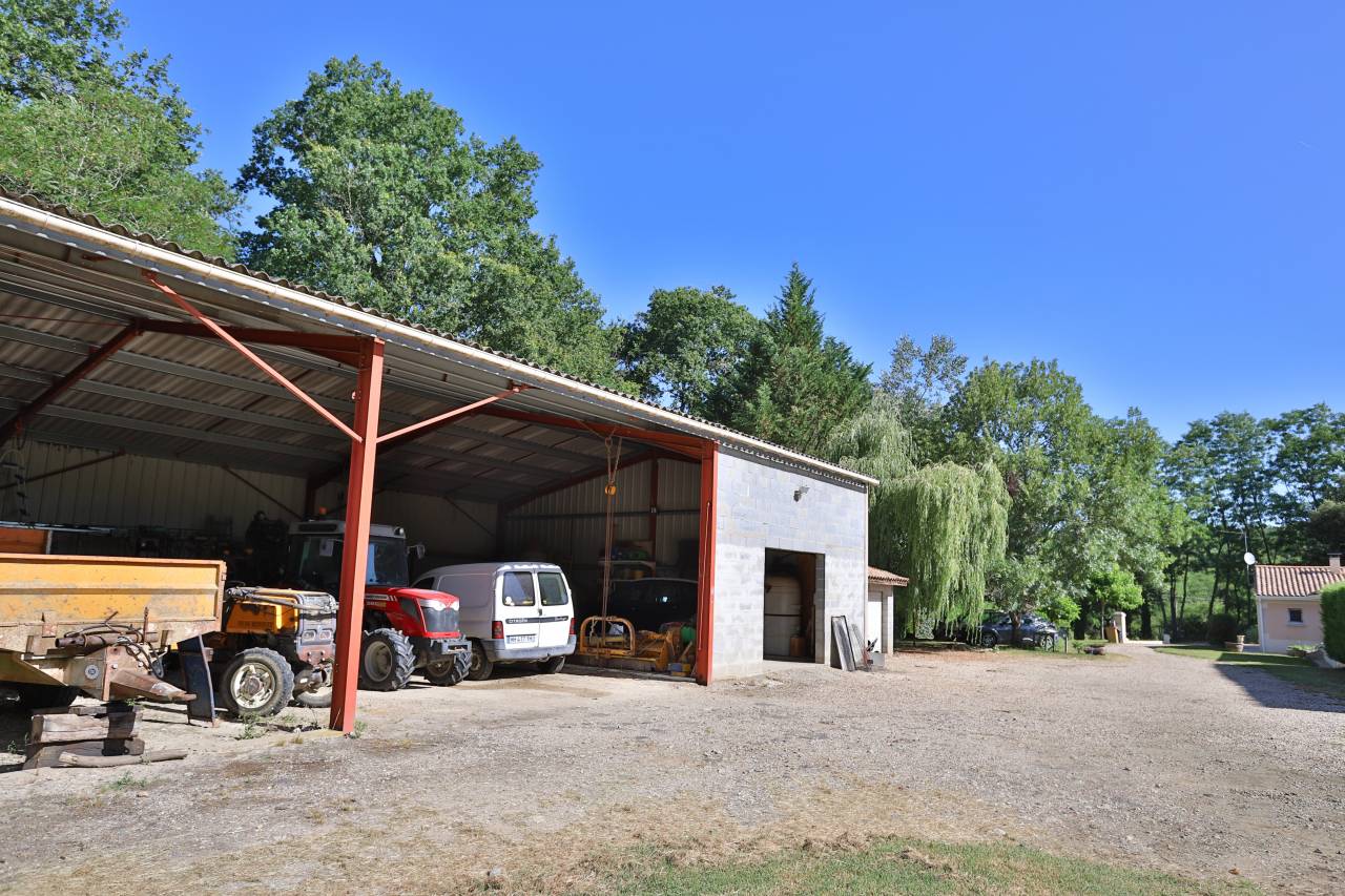 Equestrian property  Gironde