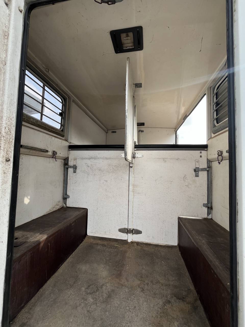 Horsebox HGV Barbot  2002 Used