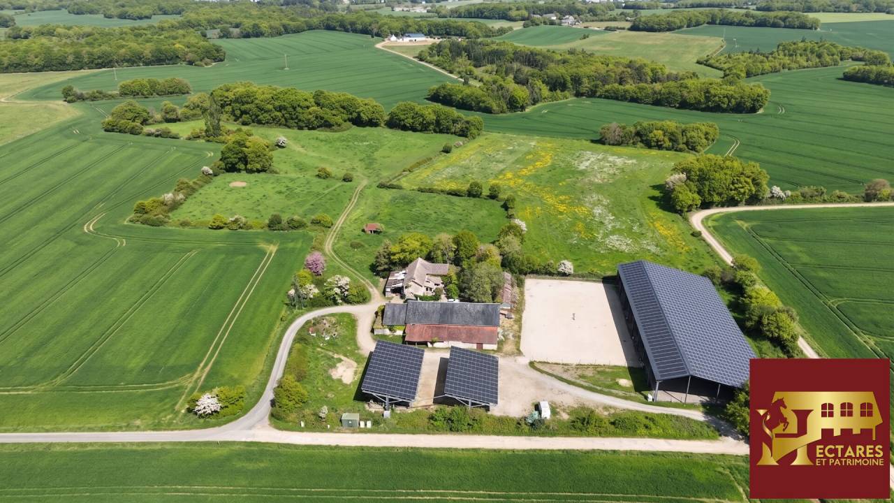 Equestrian property  Vienne
