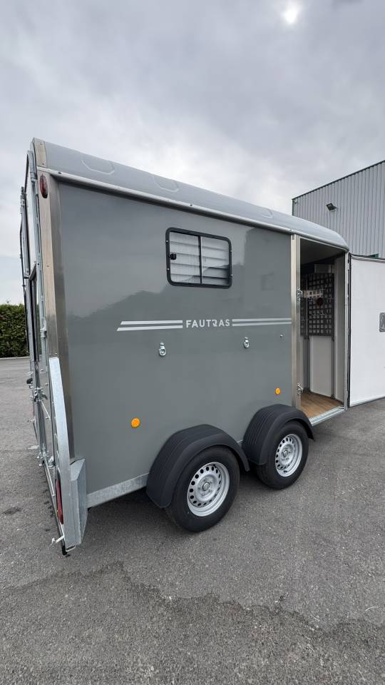 Horse trailer Fautras OBLIC X2 2 Stalls 2025 Used