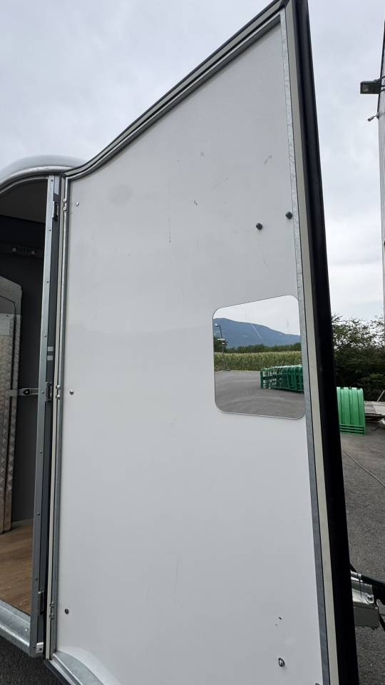 Horse trailer Fautras OBLIC X2 2 Stalls 2025 Used