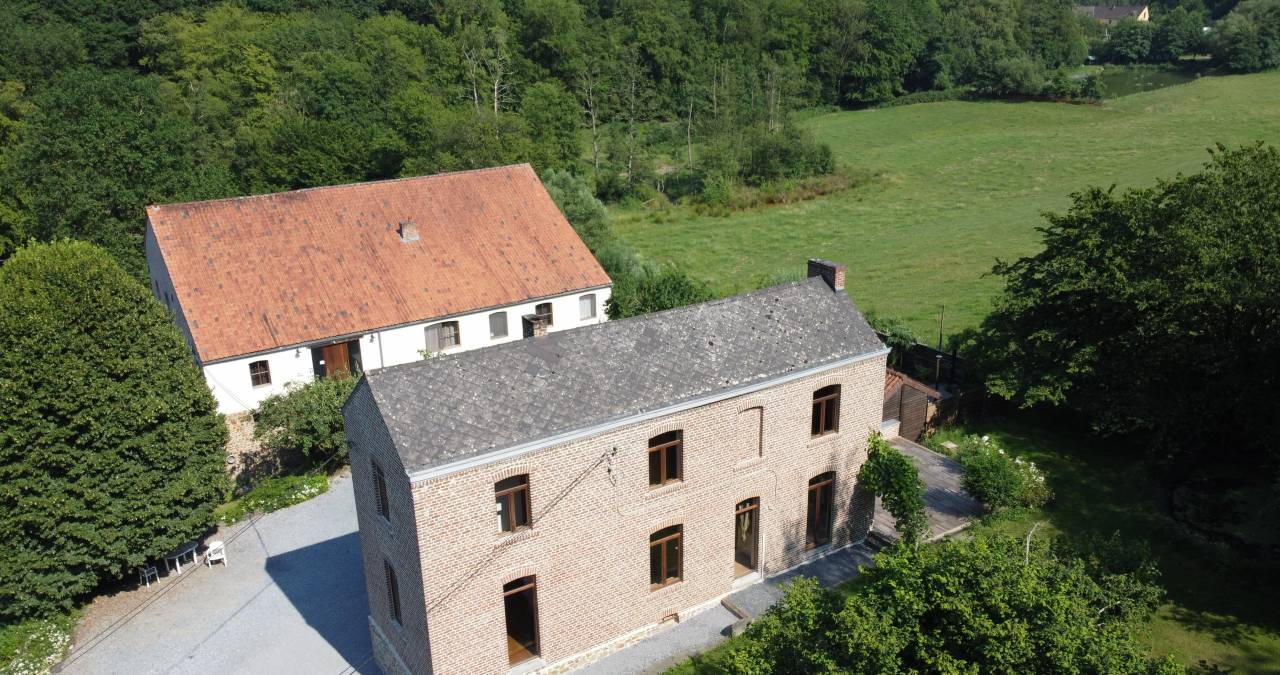 Luxurious equestrian property  Namur