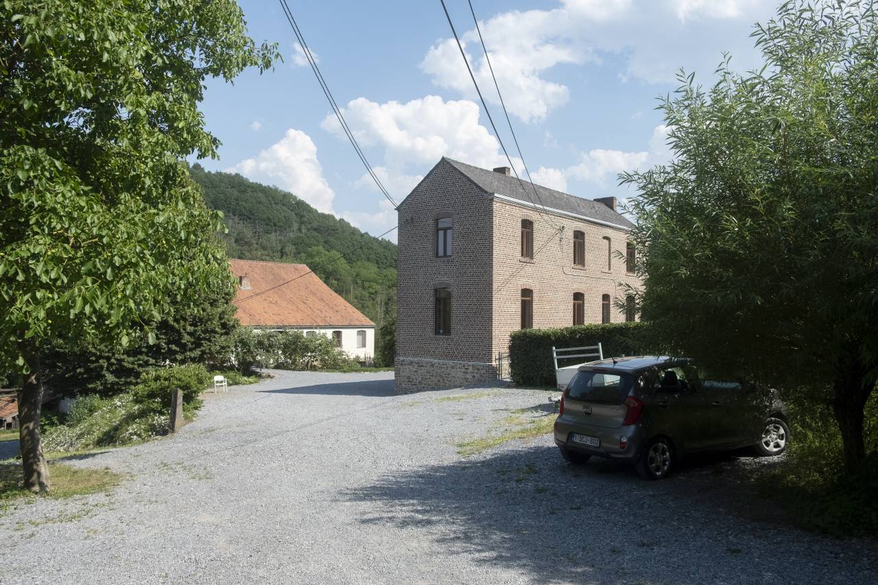 Luxurious equestrian property  Namur