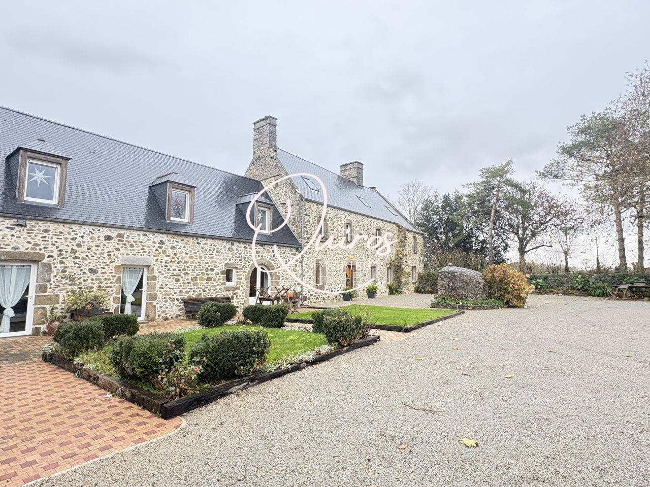 Equestrian property  Manche