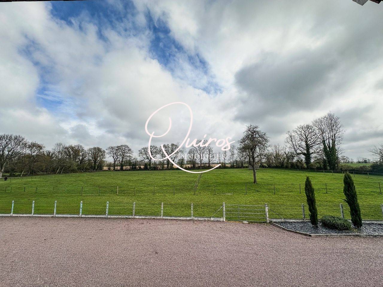 Equestrian property  Calvados