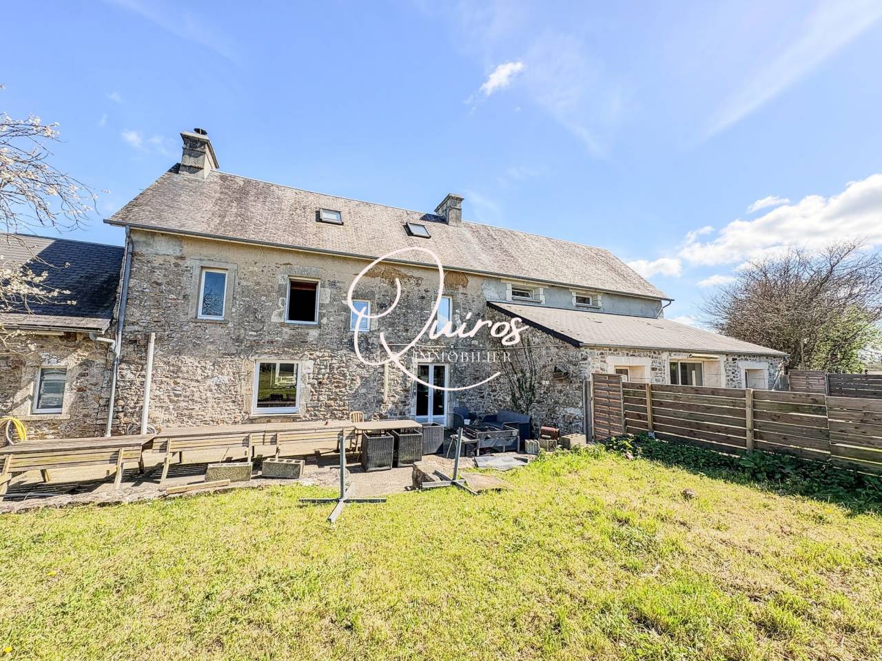 Equestrian property  Manche