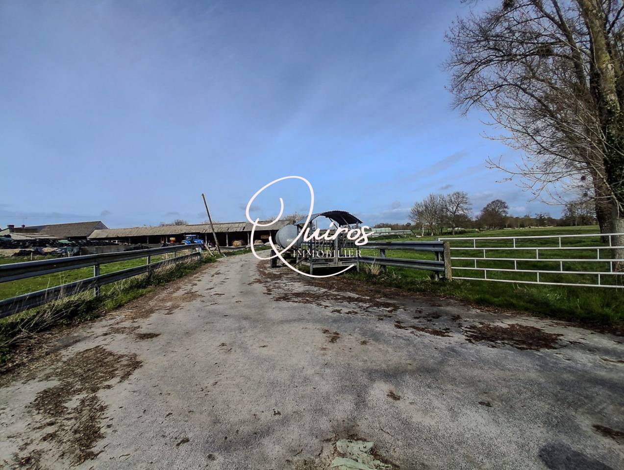 Equestrian property  Manche