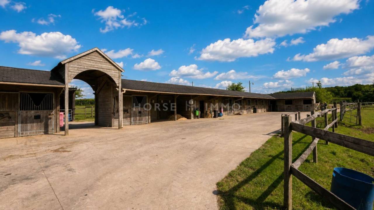 Equestrian property  Eure