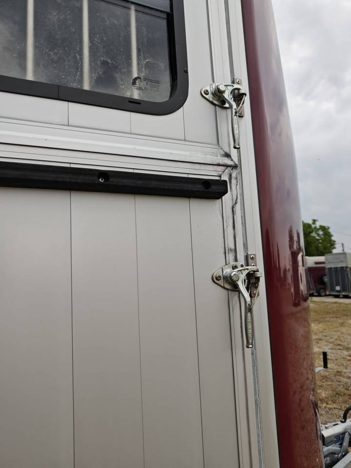 Horse trailer Cheval Liberte CHEVAL LIBERTE MAXI 4  4 Stalls 2022 Used