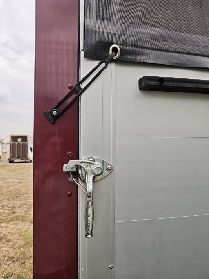 Horse trailer Cheval Liberte CHEVAL LIBERTE MAXI 4  4 Stalls 2022 Used