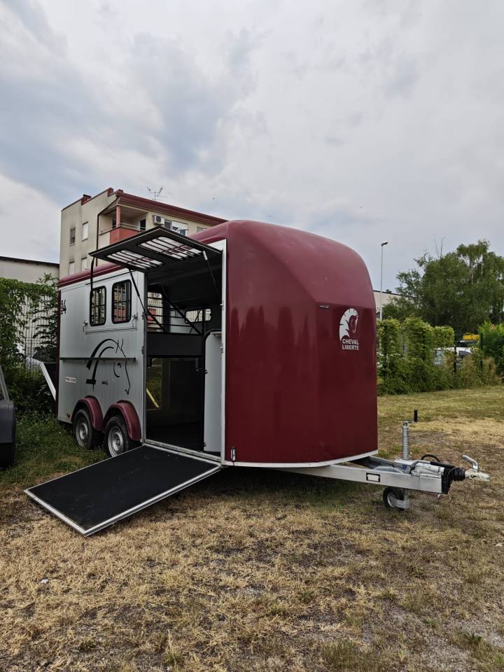 Horse trailer Cheval Liberte CHEVAL LIBERTE MAXI 4  4 Stalls 2022 Used