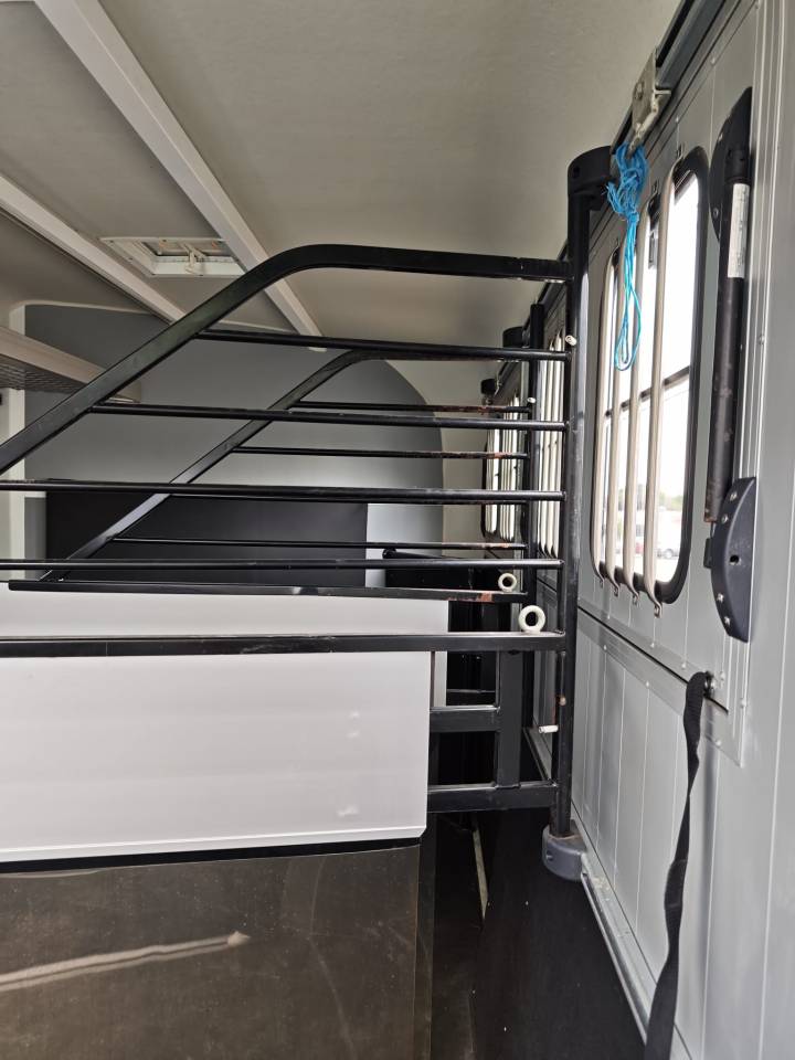 Horse trailer Cheval Liberte CHEVAL LIBERTE MAXI 4  4 Stalls 2022 Used