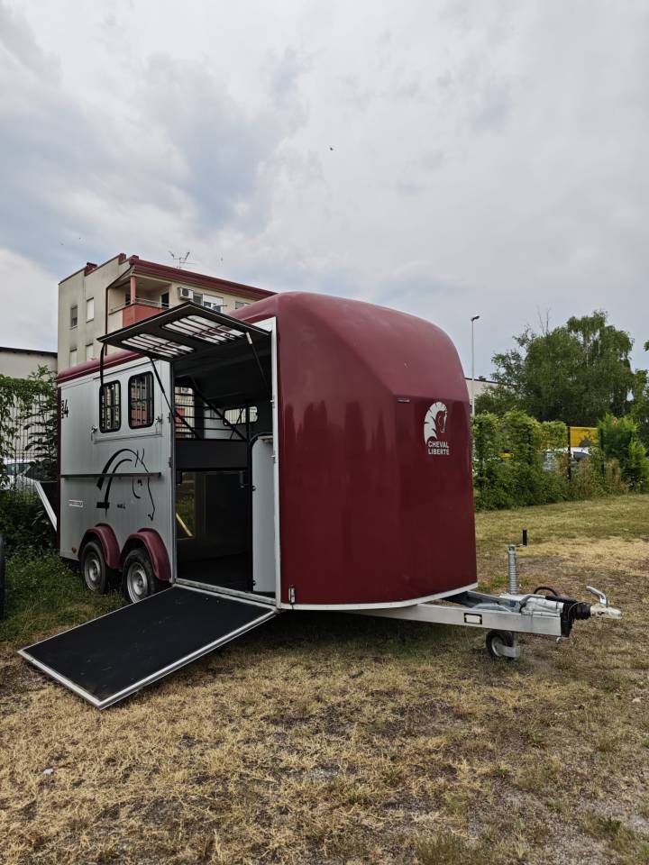 Horse trailer Cheval Liberte CHEVAL LIBERTE MAXI 4  4 Stalls 2022 Used