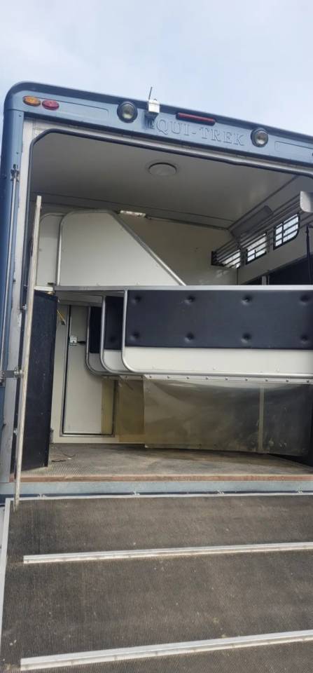 Horsebox NON-HGV Isuzu Equitrek 2025 Used