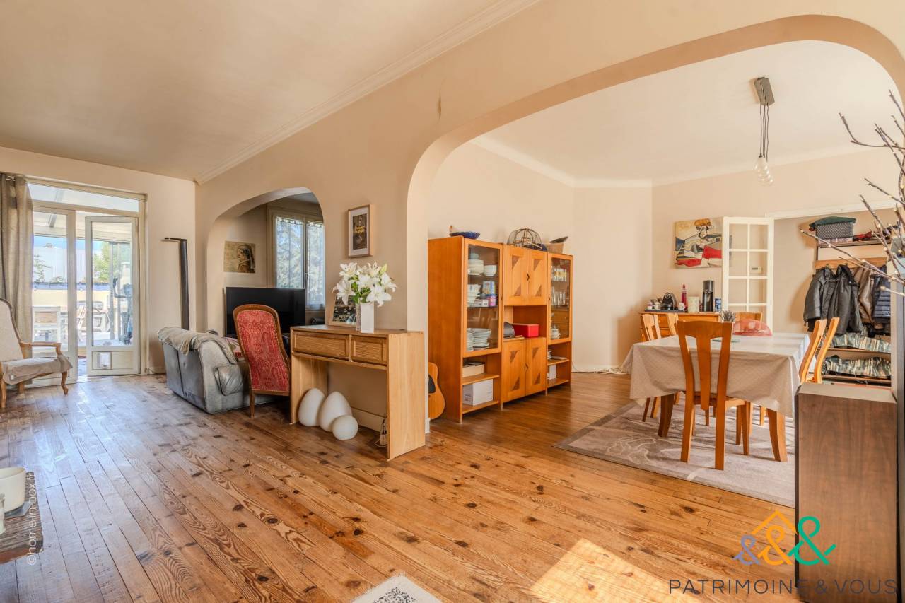 Luxurious equestrian property  Val-De-Marne