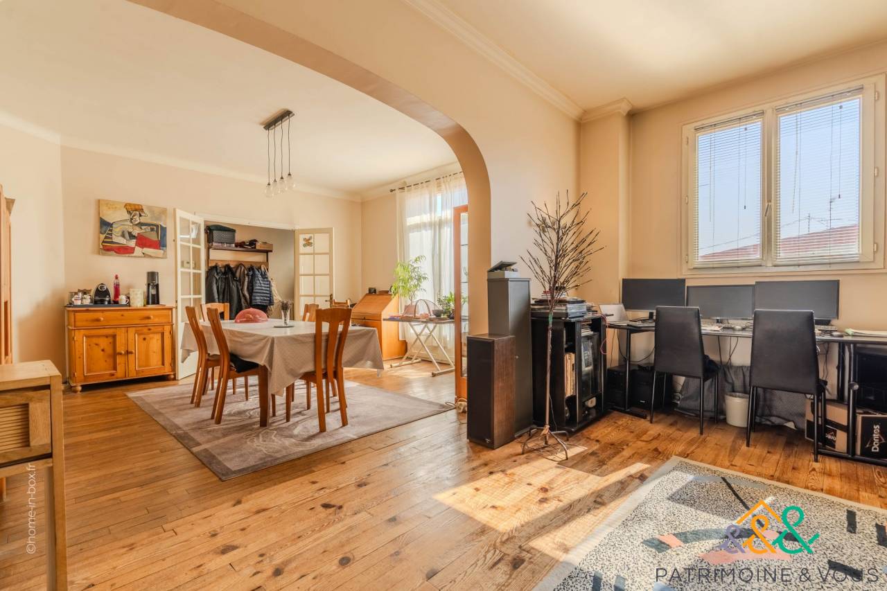 Luxurious equestrian property  Val-De-Marne