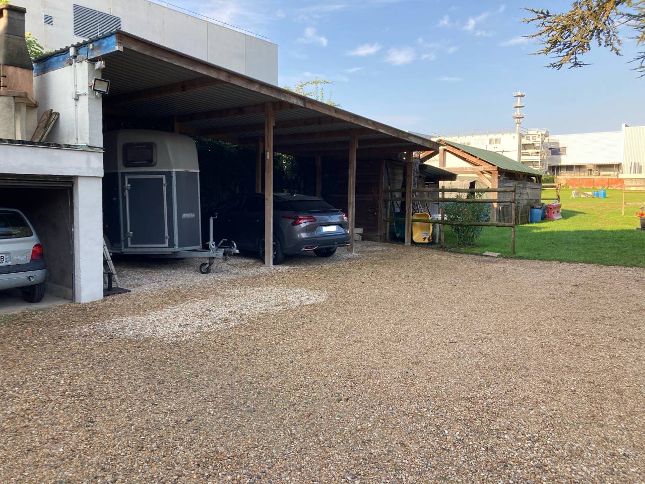 Luxurious equestrian property  Val-De-Marne